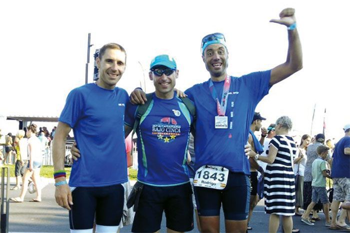 Los triatletas del Club Triatlón Fraga-Bajo Cinca en el Ironman de Niza