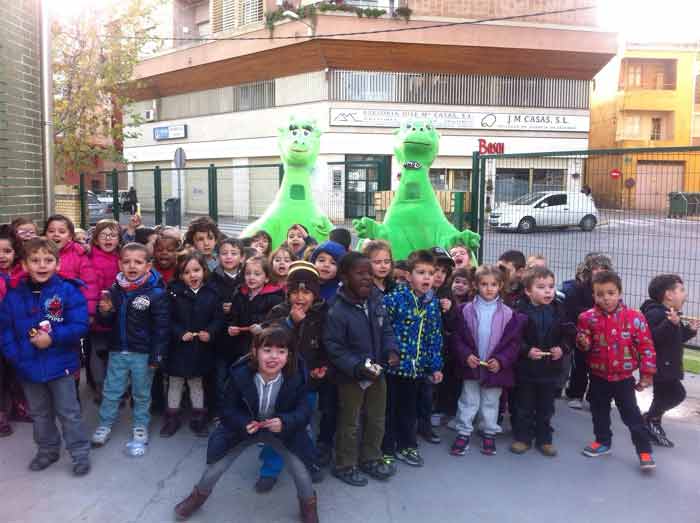 Gugo y Guguina visitan los colegios de Fraga