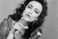 Carmen París actuará en Fraga el 28 de febrero