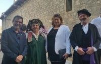 Representantes del Ayuntamiento asisten a la fiesta del Traje Ansotano