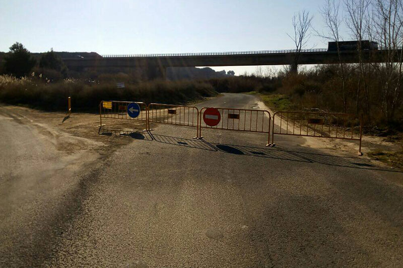 Esta semana inician las obras de acondicionamiento del talud de la Carretera de Fraga – Massalcoreig Esta semana inician las obras de acondicionamiento del talud de la Carretera de Fraga – Massalcoreig
