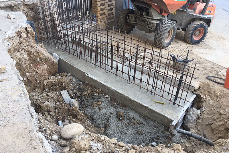 Avanzan las obras de reurbanización de la Calle Doctor Barranquer, entre Redorta Baja, hasta la Plaza del Hort del Hospital