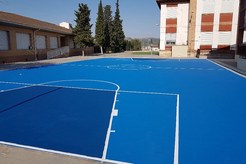El CEIP Miguel Servet iniciará este curso escolar con  el patio acondicionado 