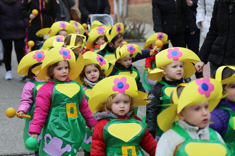 Los alumnos de infantil y primaria comienzan a celebrar las Fiestas de San Blas y Santa Águeda de Mequinenza