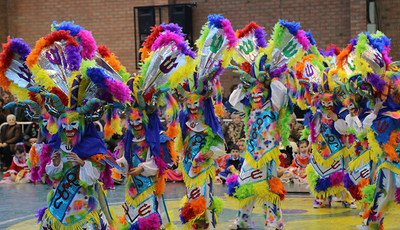 “Se nos ve el plumero” disfraz ganador del concurso infantil disfraces de las Fiestas de San Blas y Santa Águeda de Mequinenza